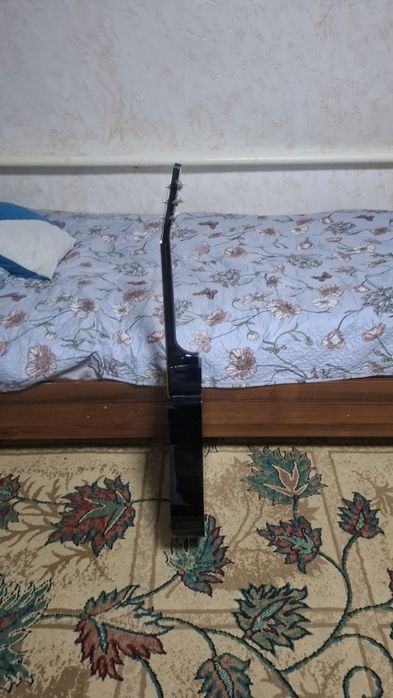 Продаются гитары