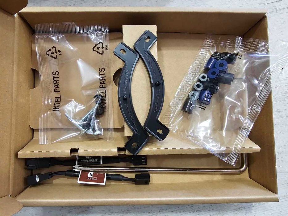 Noctua SecuFirm2 mounting system за intel от охладител NH-D15 chromax