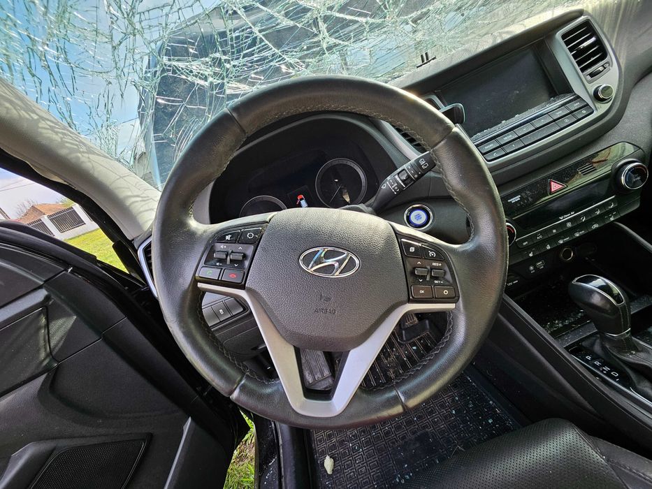 Dezmembrez hyundai tucson 2017