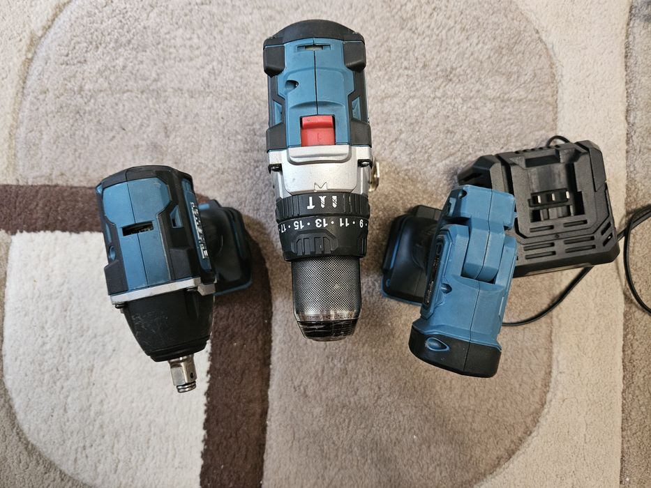 Set bormasini Erbauer 18V