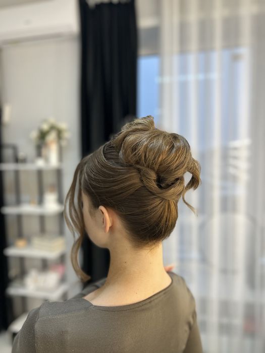 Прически, укладки