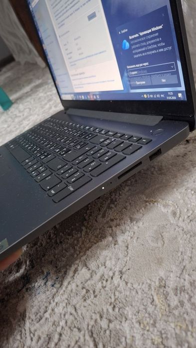 Продаю ноутбук lenovo