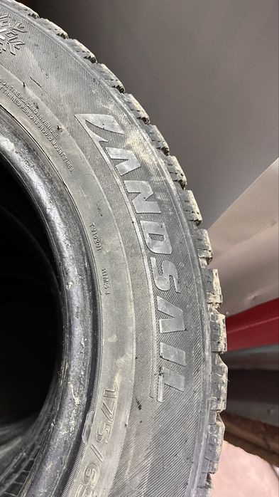 Продам резину 175/65/14