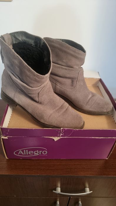 Botine piele naturala întoarsă