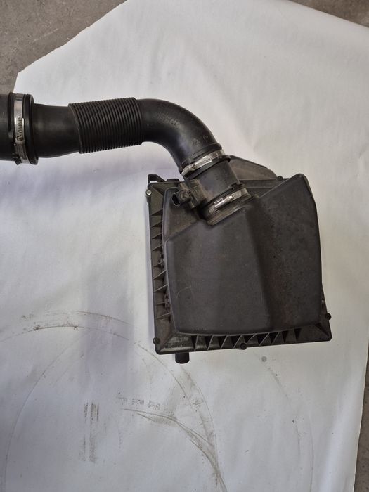 Carcasa filtru aer opel astra j