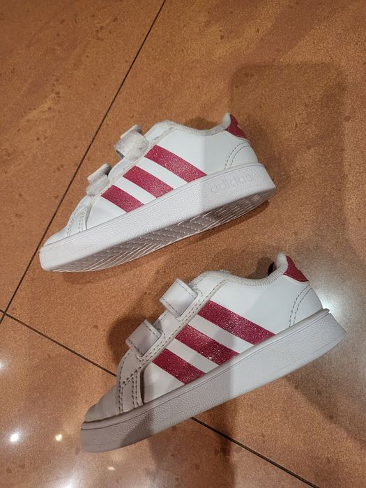 детски маратонки adidas 22 номер