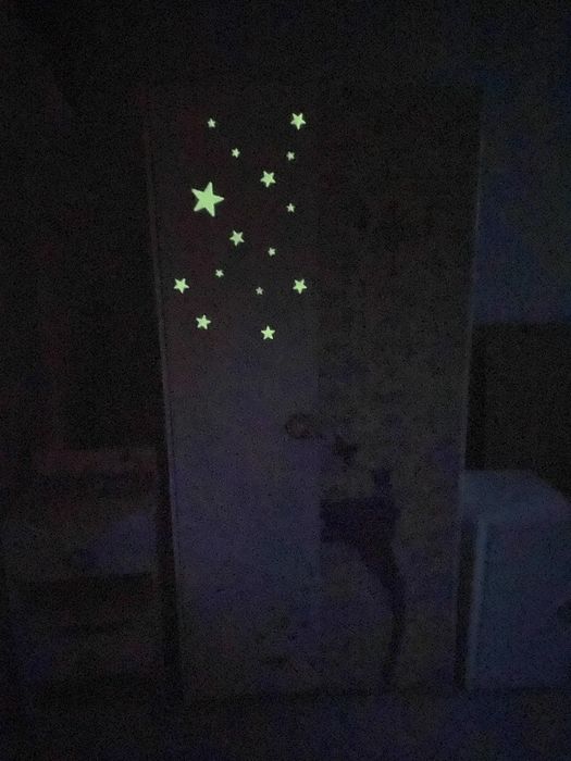 Vind moblier pt cameră fetiță făcut pe comandă  vezi foto