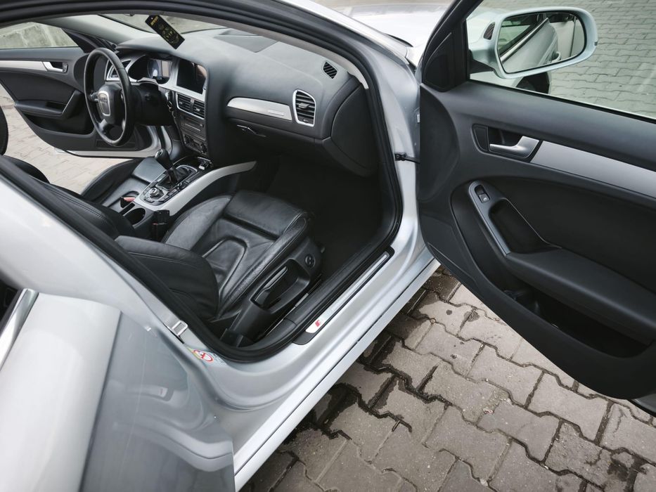 Audi A4 quattro ,2.0 TDI, cutie de viteza manuala