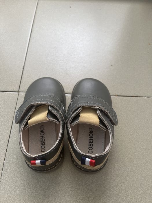 Продам б/у обувь 23размер 5000тг