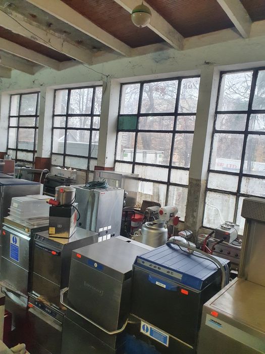 Професионално кухненско оборудване.