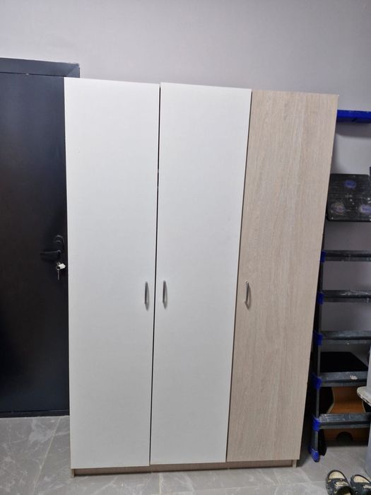 Шкаф для спальни бу