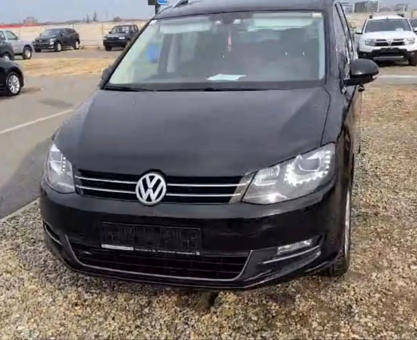 Volkswagen Sharan Vând VW Sharan 2000 TDI 177 CP, diesel, anul 2013, cutie DSG. lumini i