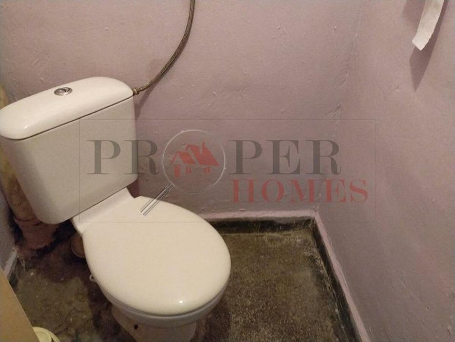 Тристаен Апартамент