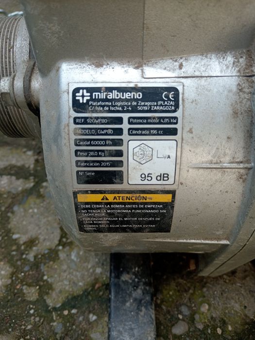Pompa de apa pe benzina