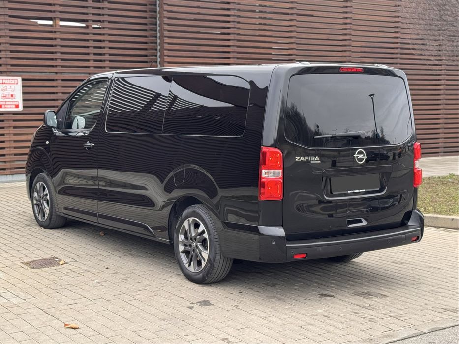 Opel Zafira Vivaro Life L Elegance 2.0Diesel 150CP Head-Up Navi LED