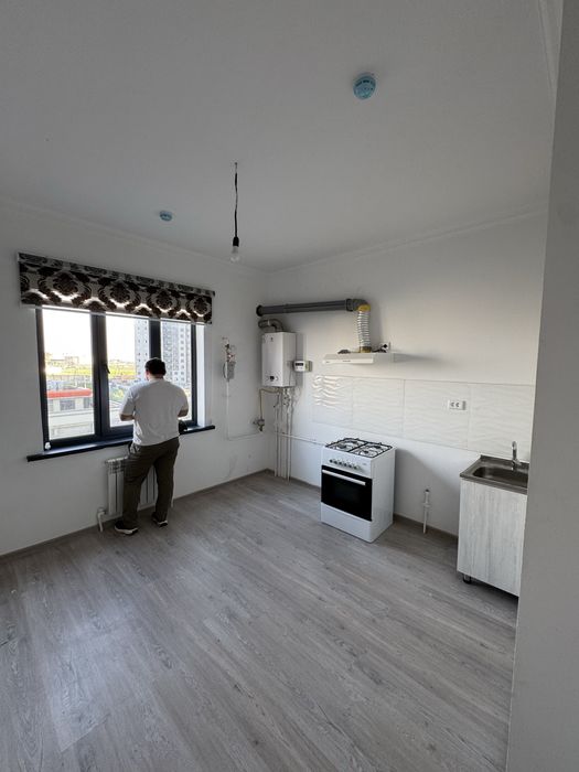 Sokin makonda 1 xonali uy sotiladi