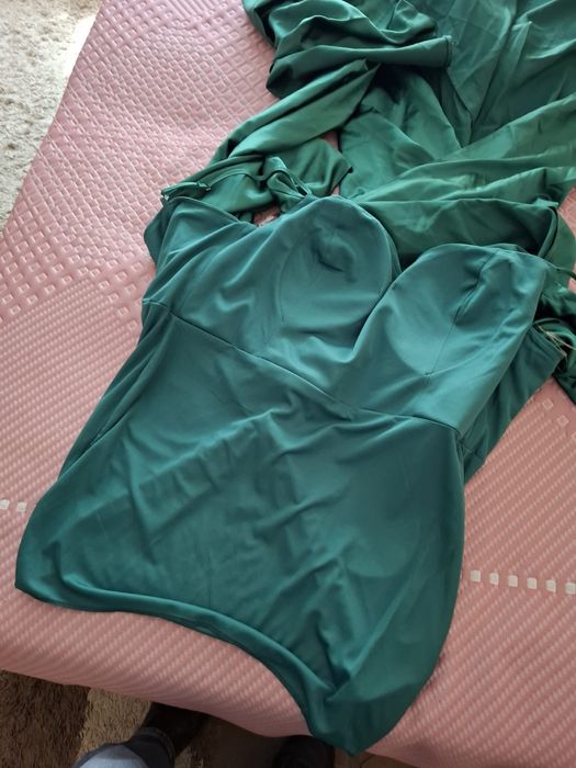 Rochie de vânzare, mărimea 60