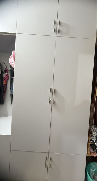 Шкаф в прихожую.