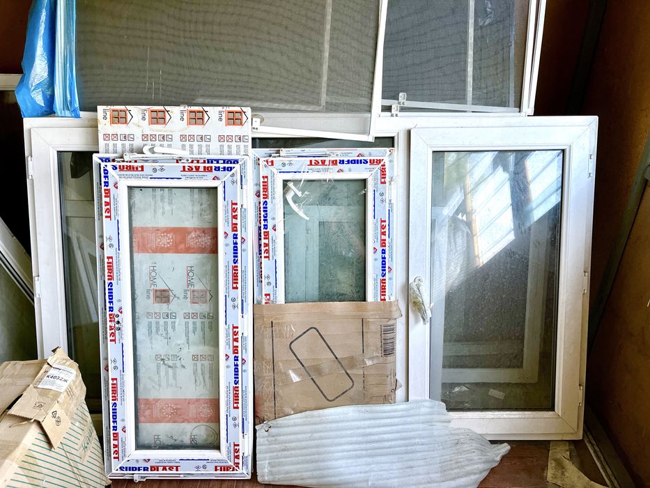 Продам окна Rehau