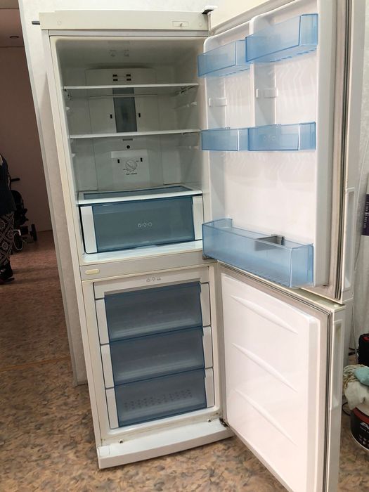 Продам холодильник