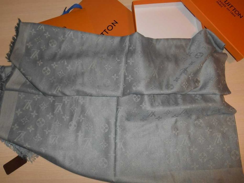 Eșarfă pentru femei Louis Vuitton 95-43