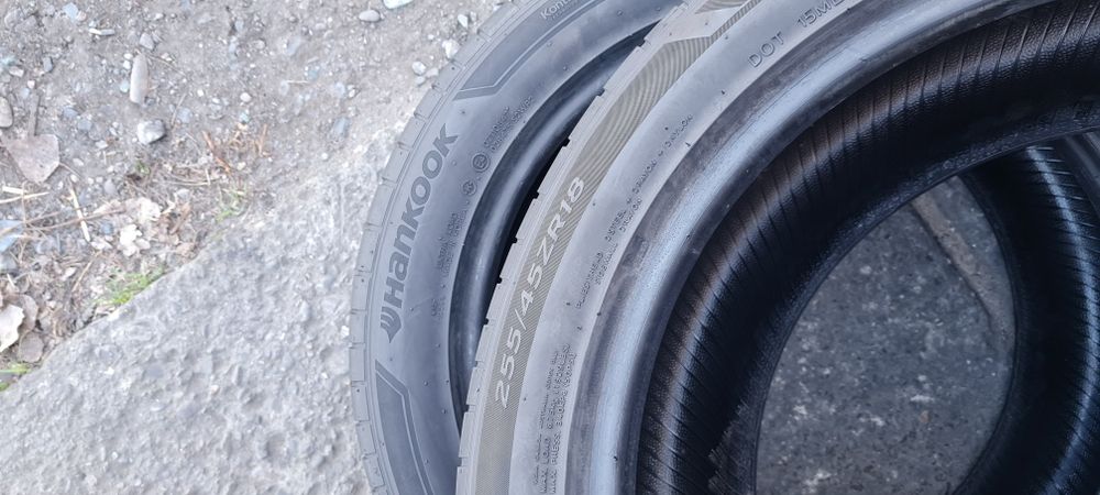 2 Anvelope Hankook 255 45 R18 de vara