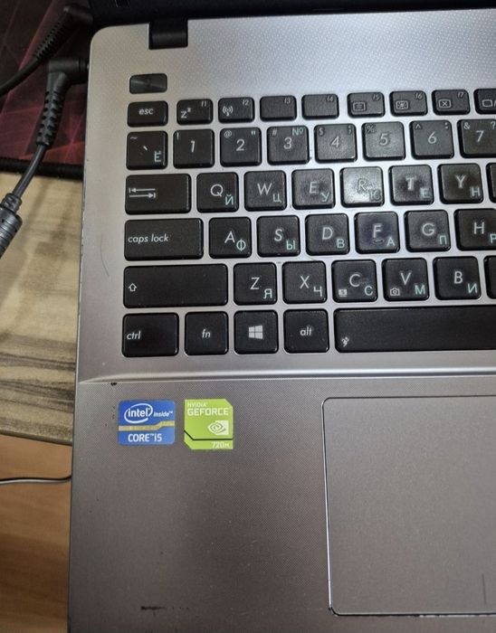 Ноутбук Asus Core i5 HDD 1Tb Azu 4Gb