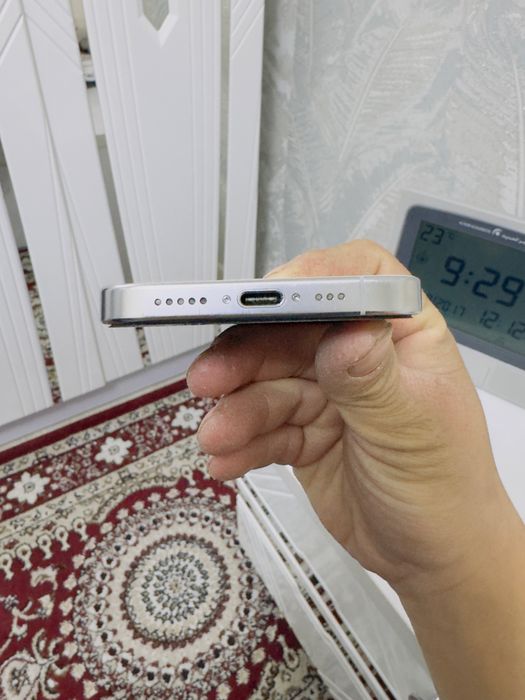 Iphone 16 pro holat ideal