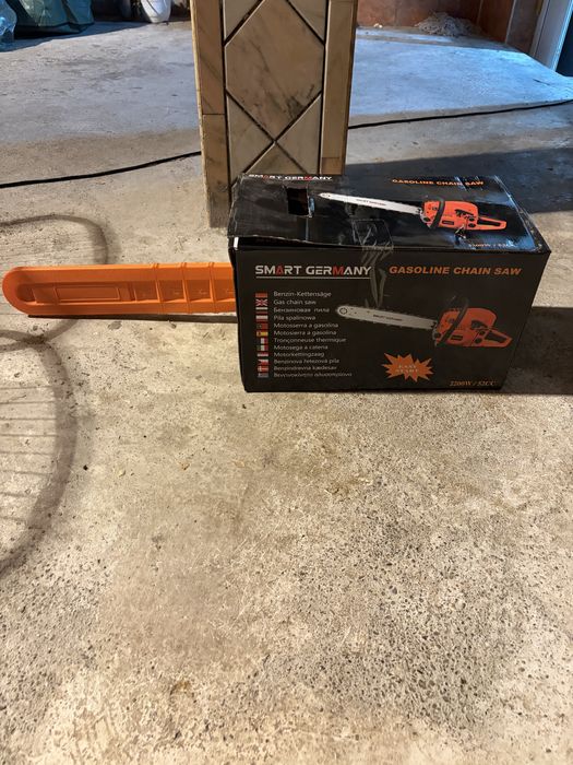 Drujbă pe benzină Smart Germany 52cc – 2200W