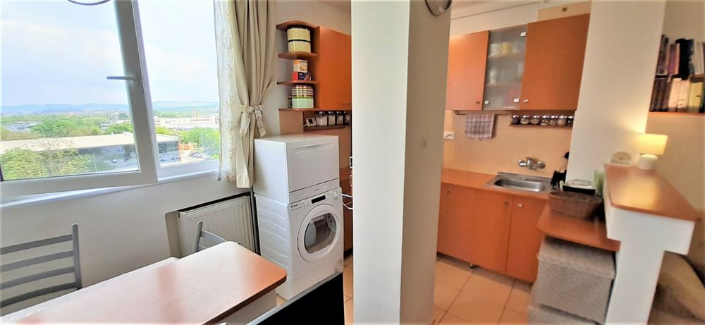 Inchirez apartament cu o camera 260 E