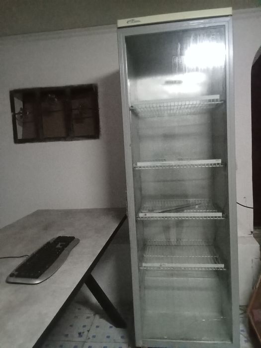 Продам холодильник