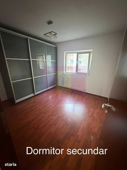 Vanzare apartament 3 camere in zona Nerva Traian