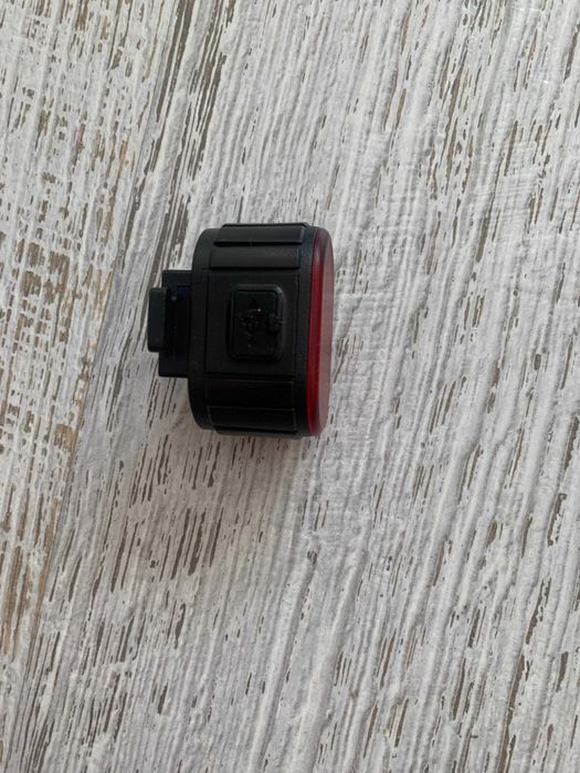 Комплект LED фенер и стоп за колело – лесен монтаж, с USB зареждане