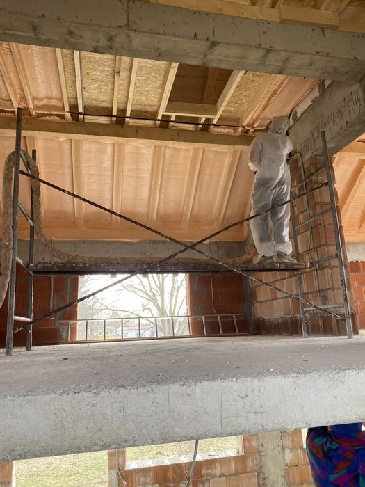 Izolatii spuma poliuretanica termo fono hidro celula deschisa /inchisa