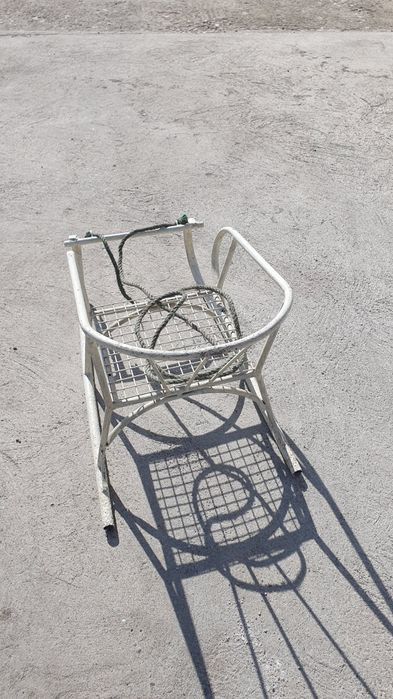 Шейна от метал бяла