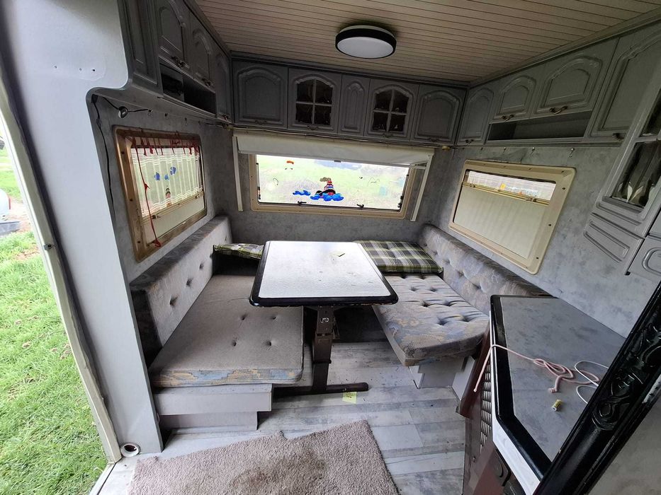 De vânzare rulota hobby