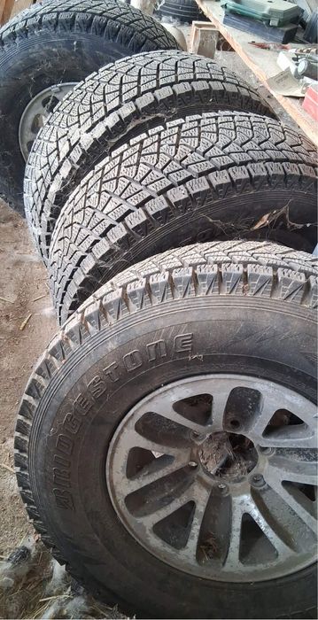 Гуми с джанти за Мицубиши Паджеро