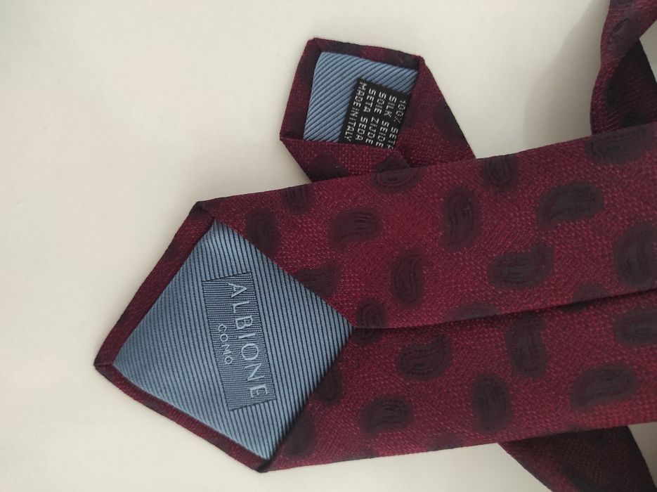 Галстуки новые, 2 штуки