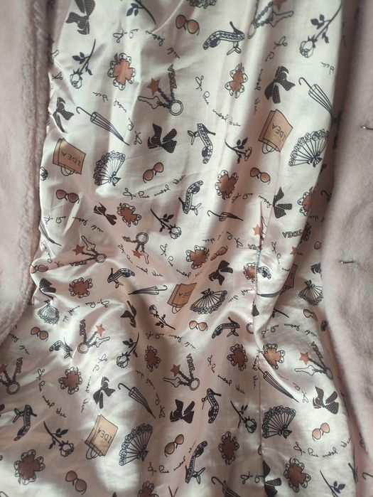 Шубка розовая размер 44