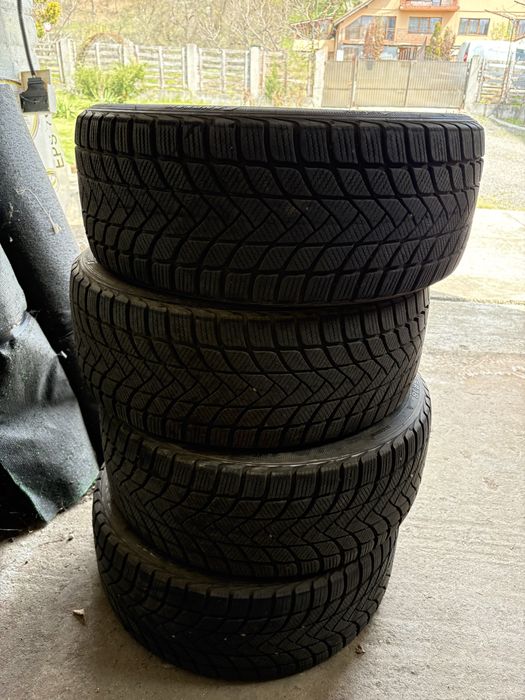 Landsail Winter Lander M+S 235/45R18 DOT 2823