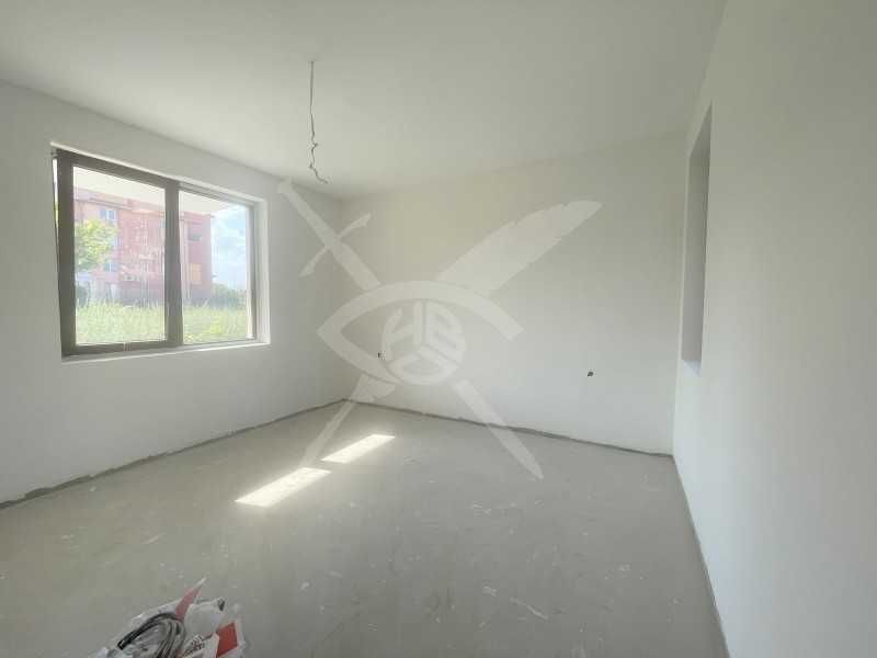 Продава се Двустаен апартамент в с. Равда, Област Бургас - 70 кв.м за 1156 €/кв.м - Снимка #1