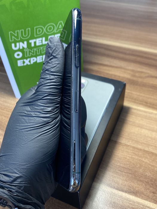 iPhone 11 Pro / 256 GB / Garanție 3 luni | Sănătate baterie 85% / Bun