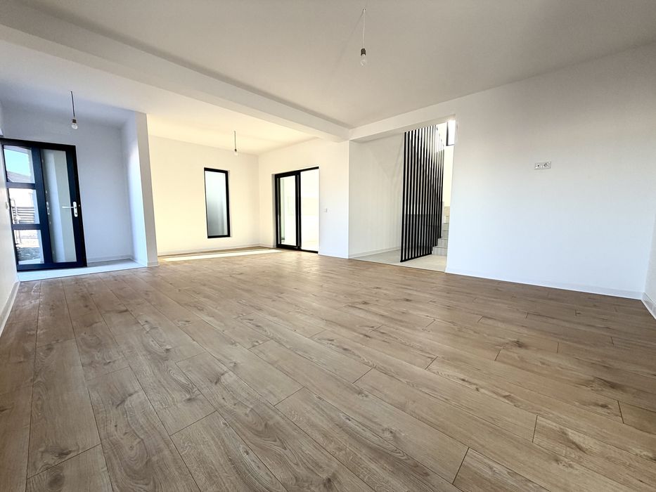 Propriatar/Mutare rapida/Miroslava/Vorovesti/canalizare