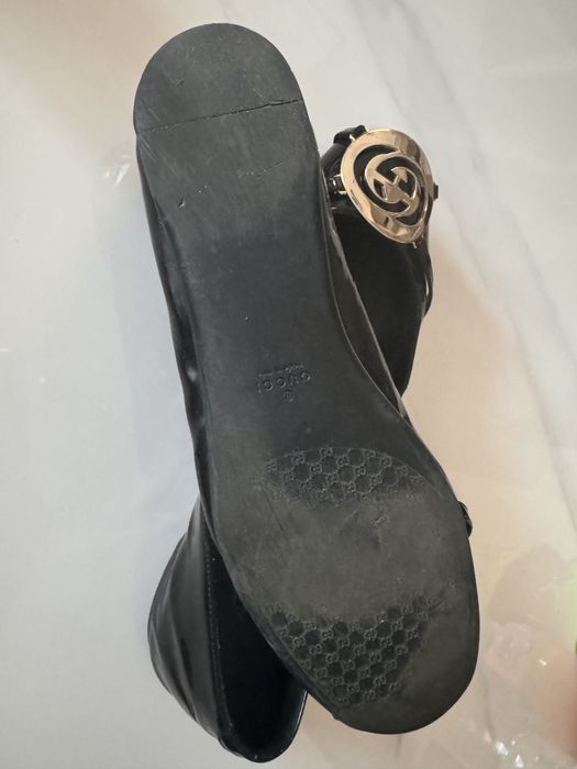 Balerini de piele lacuita Gucci