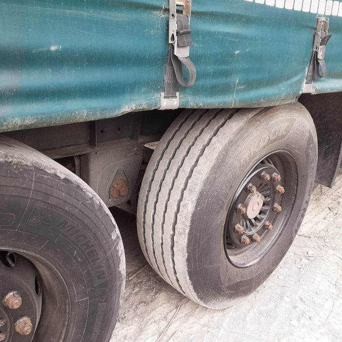 Semiremorcă Humbaur 2008