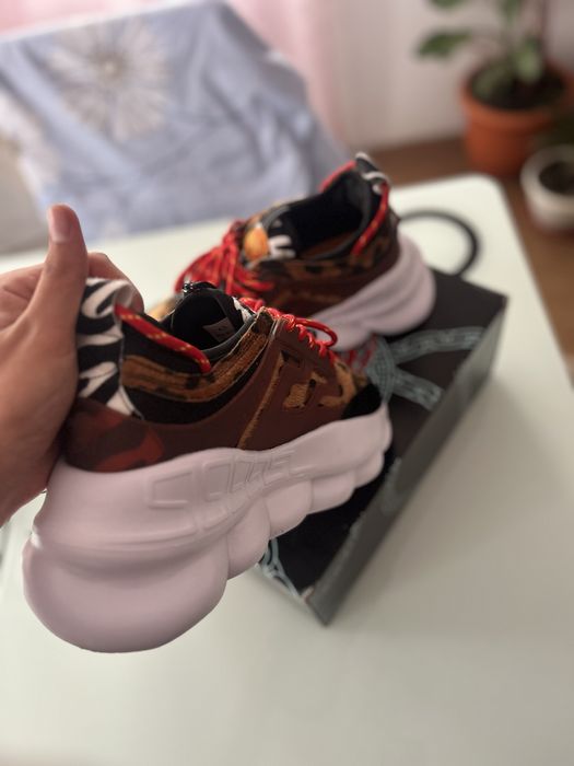 versace chain reaction leopard