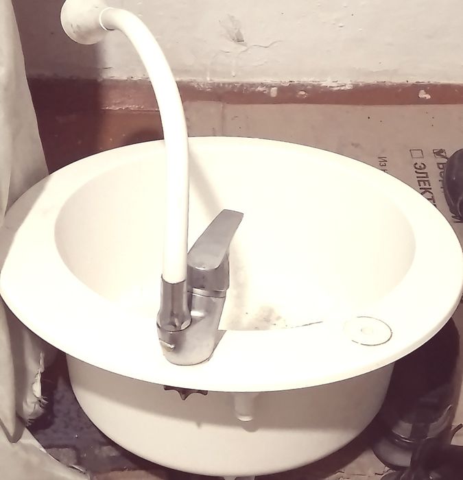 Керамический раковина для кухни