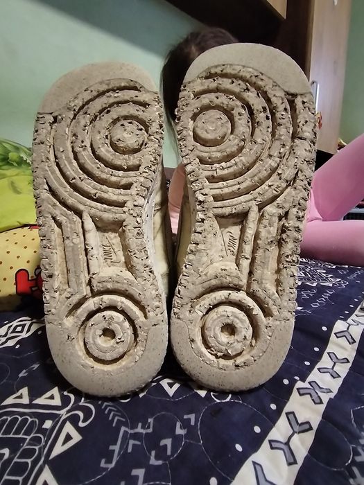 Vând sau schimb Nike AF1 Crater