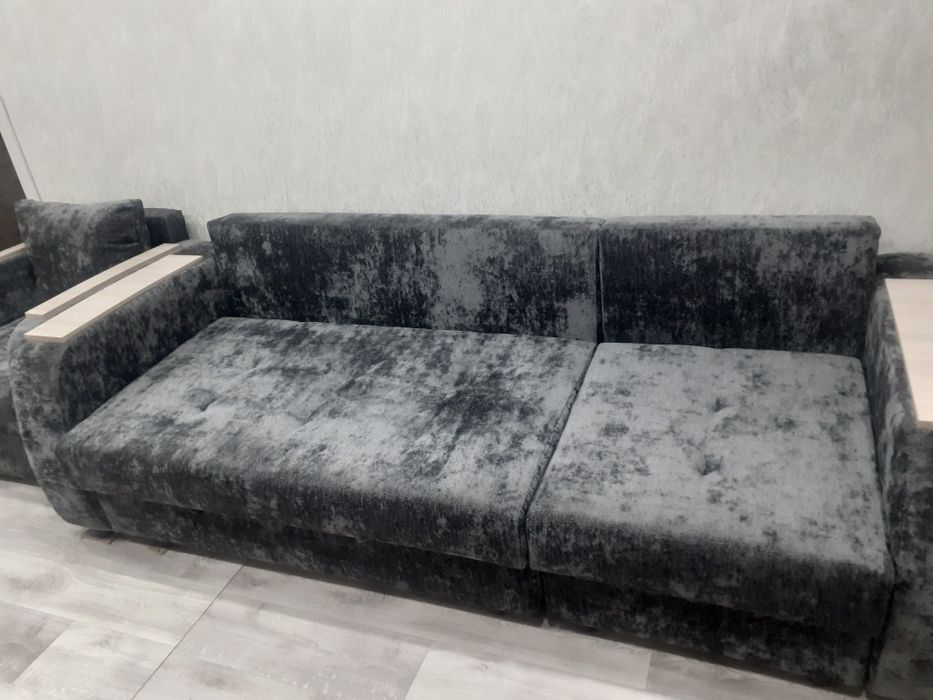 Продам диван с креслом