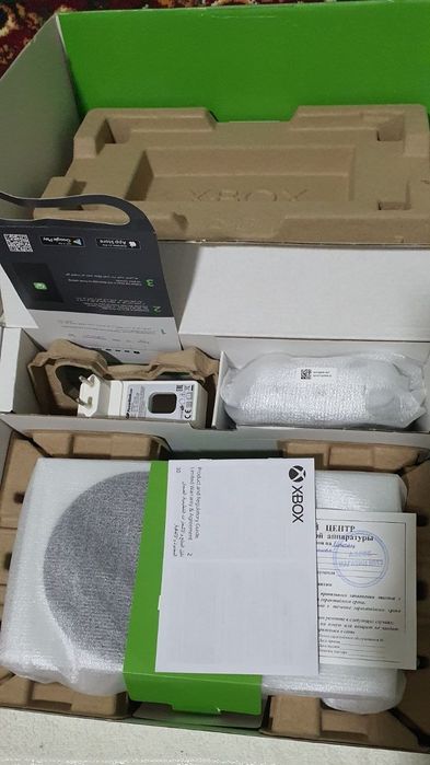 Срочно xbox series s 512g ps4 pro dan yaxshi